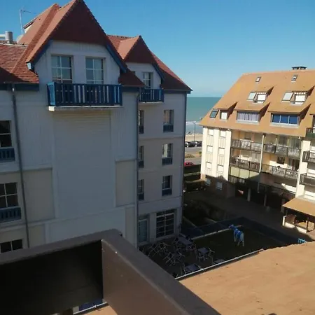 A 50 M De La Avec Wifi Apartment