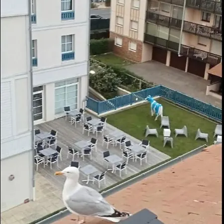 à 50 M De La Avec Wifi Villers-sur-Mer
